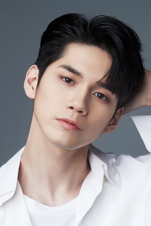 옹성우 profil kép