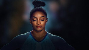 Simone Biles visszatér kép