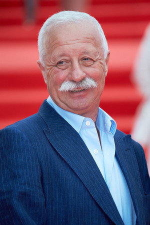Леонид Якубович profil kép
