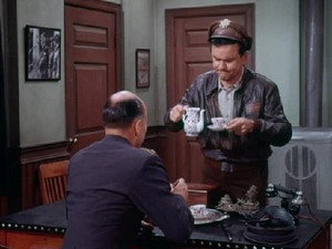 Hogan's Heroes 2. évad Ep.30 30. epizód