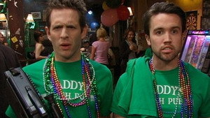 Felhőtlen Philadelphia 2. évad Ep.9 Szabadságharcos