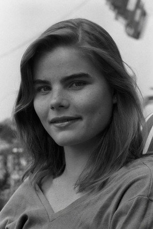 Mariel Hemingway profil kép