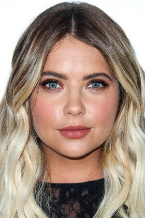 Ashley Benson profil kép