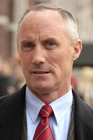 Robert John Burke profil kép