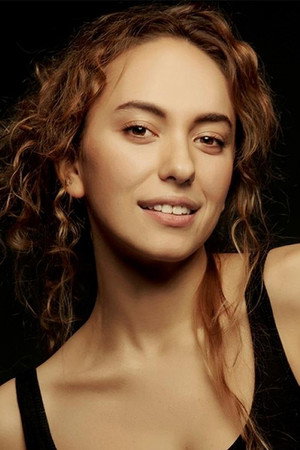 Duygu Sarışın profil kép