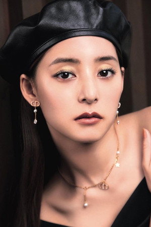 新木優子 profil kép