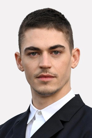 Hero Fiennes Tiffin profil kép