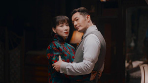 鬓边不是海棠红 kép