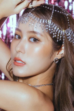 รัตท์ริชา ประภากิติ profil kép
