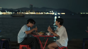 ต้นส้มบ้านเขา แต่ผลส้มหล่นมาบ้านเราตลอดเลย kép