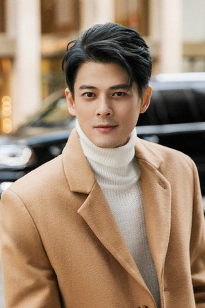 郭品超 profil kép