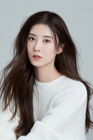 曹斐然 profil kép