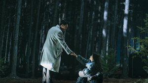 이로운 사기 kép