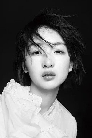周冬雨 profil kép