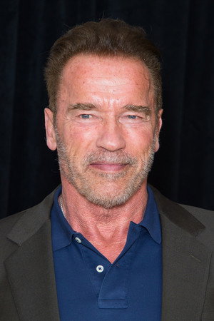 Arnold Schwarzenegger profil kép