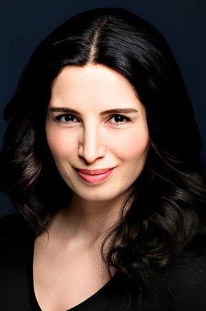 Başak Sayan profil kép
