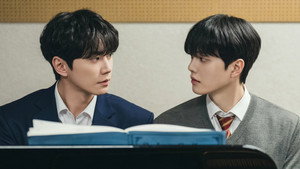 포핸즈 kép
