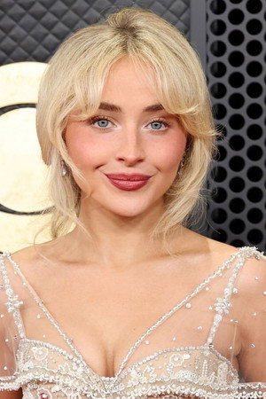 Sabrina Carpenter profil kép