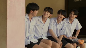 ต้นส้มบ้านเขา แต่ผลส้มหล่นมาบ้านเราตลอดเลย kép