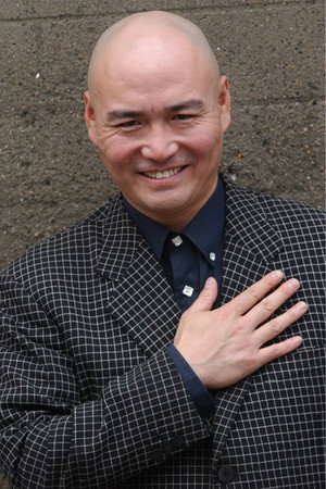 侯堃 profil kép
