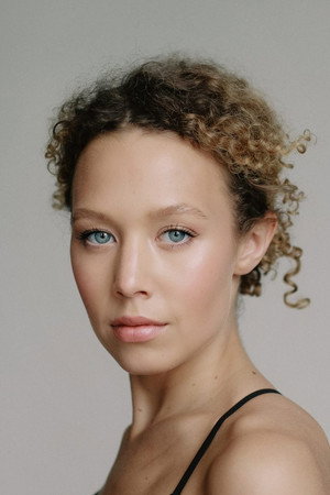 София Сучкова profil kép
