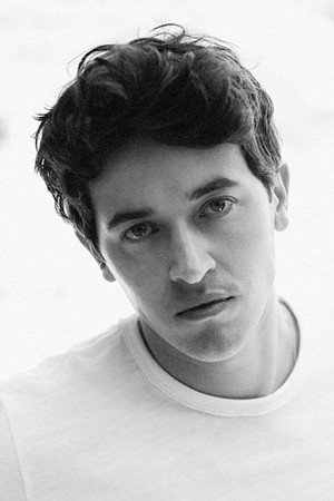 Tom Blyth profil kép