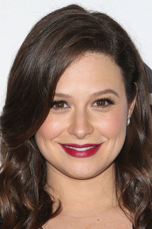 Katie Lowes profil kép