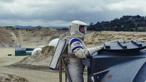 Moonbase 8 kép