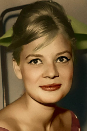 Nadia Lotfi profil kép