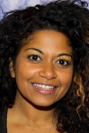 Rebecca Naomi Jones profil kép