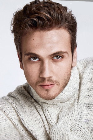Aras Bulut İynemli profil kép