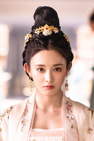 彭小苒 profil kép