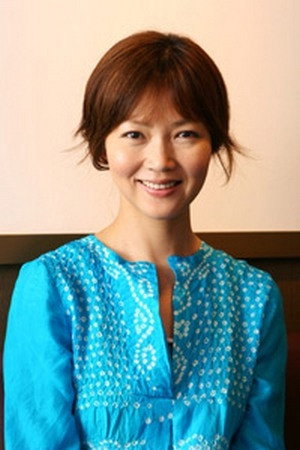 洞口依子 profil kép