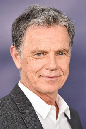 Bruce Greenwood profil kép