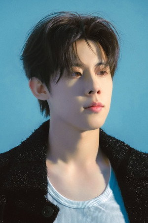 周奇 profil kép