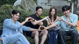 첫 키스의 주인공은, 누구? kép