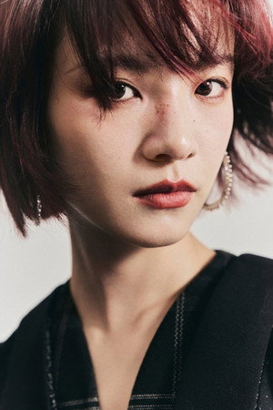 李庚希 profil kép
