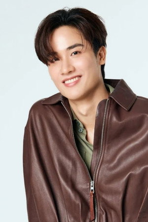 ตะวัน วิหครัตน์ profil kép