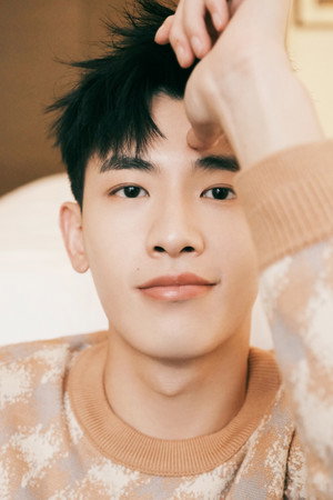 辛云来 profil kép