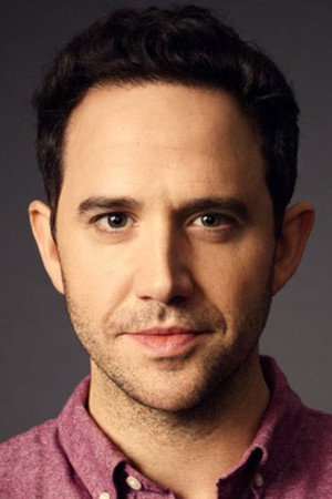 Santino Fontana profil kép