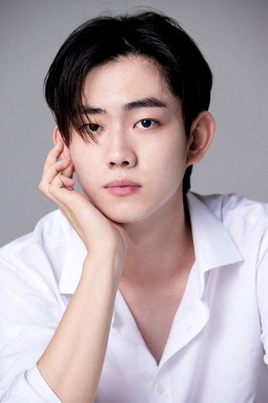 Yoo Jun profil kép
