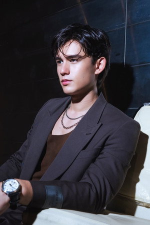 เฮนรี่ ไมรอน profil kép