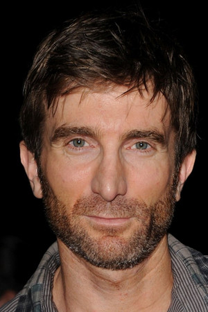 Sharlto Copley profil kép