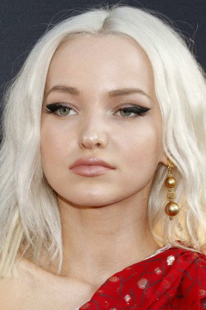 Dove Cameron profil kép