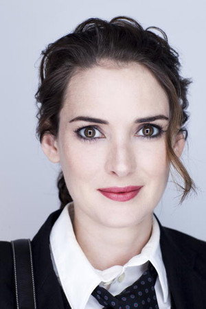 Winona Ryder profil kép