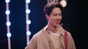ขอฟังอีกครั้งเพลงรักของเธอ kép