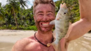 Naked and Afraid: Shipwrecked 1. évad Ep.1 1. epizód