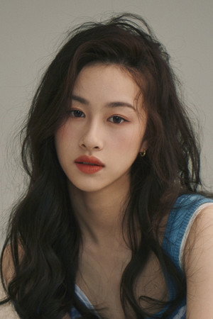 尹文萱 profil kép