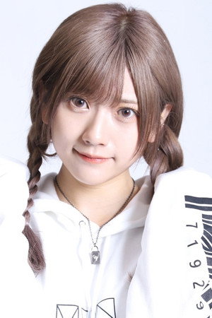 山田麻莉奈 profil kép