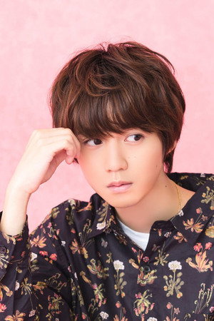 小越勇輝 profil kép